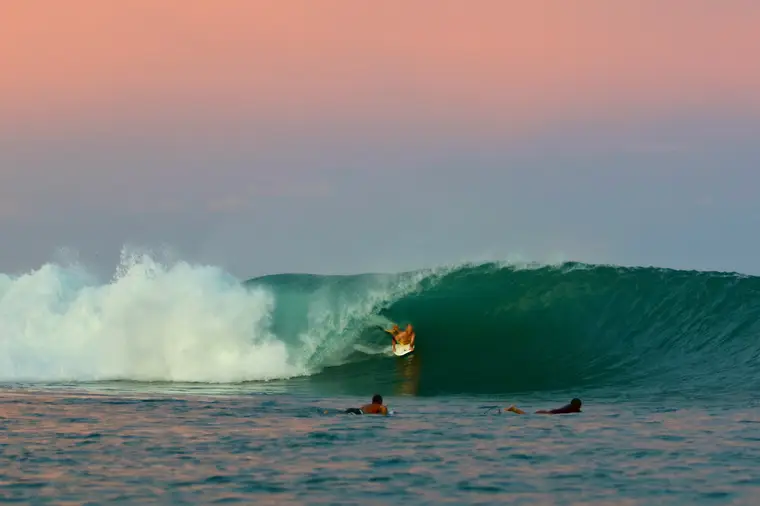 E-Ret, Sumatra Surf Trip charter