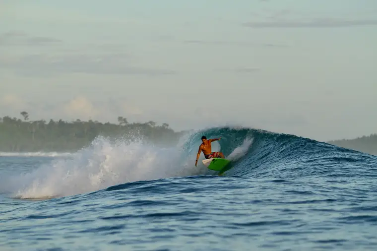 Good Times, Sumatra Surf Trip charter