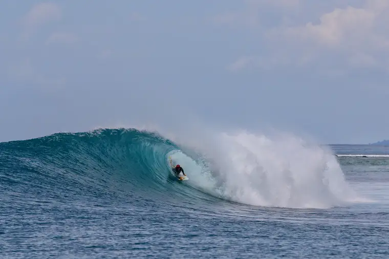 Hollow Trees (Lance's Right), Sumatra Surf Trip charter