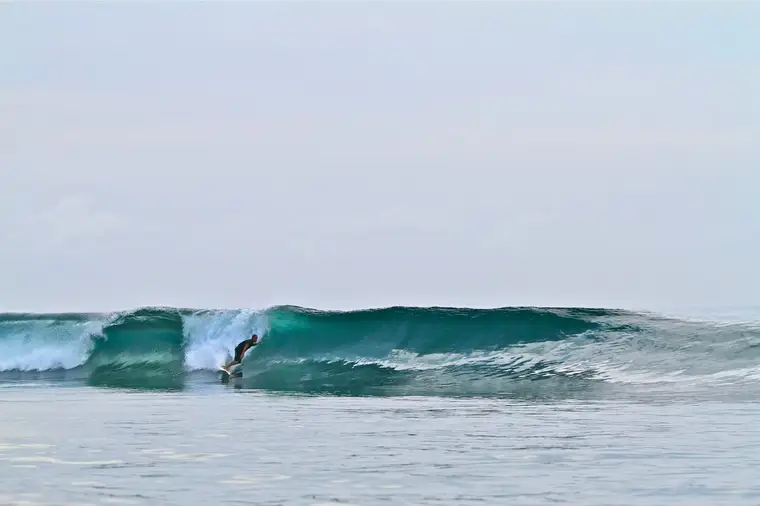Macaronis, Sumatra Surf Trip charter