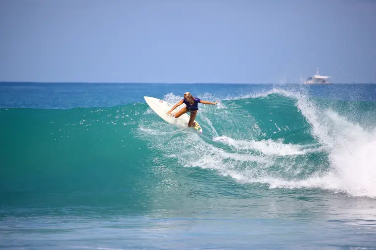 Nipussi, Sumatra Surf Trip charter