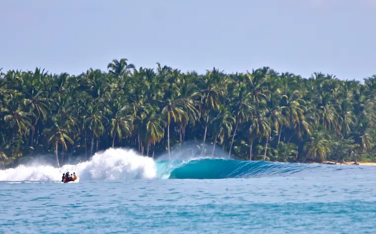 Yanto, Sumatra Surf Trip charter