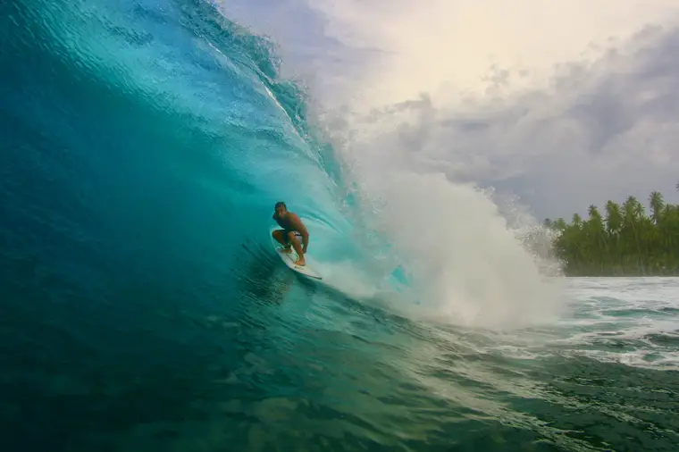GTS, Sumatra Surf Trip charter