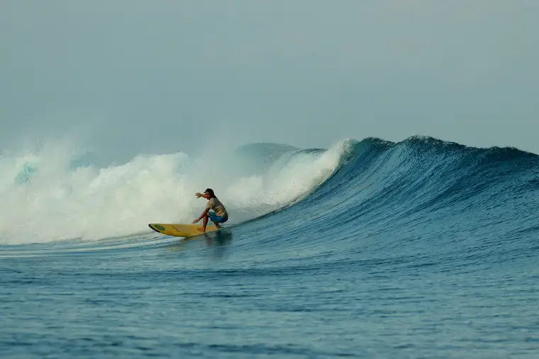 Middles, Sumatra Surf Trip charter