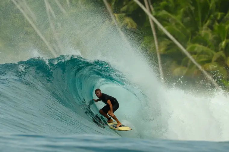 Outer Monkeys, Sumatra Surf Trip charter